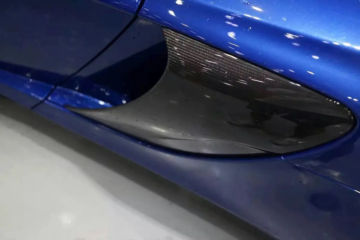 Regari Mclaren Mp4-12C 650S Style Carbon Fiber Side Intake Blade 1