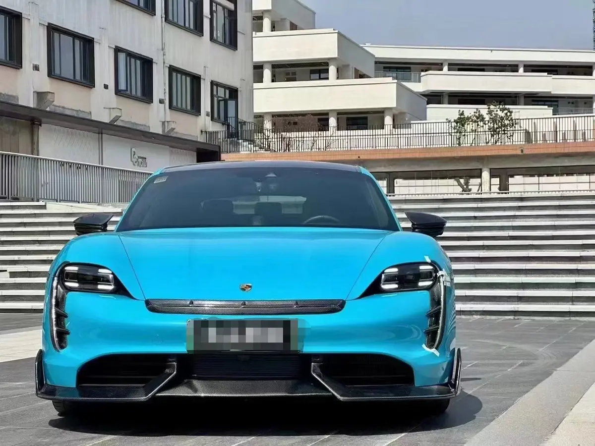 Carbon Fiber Aero Body Kit For Porsche Taycan 1