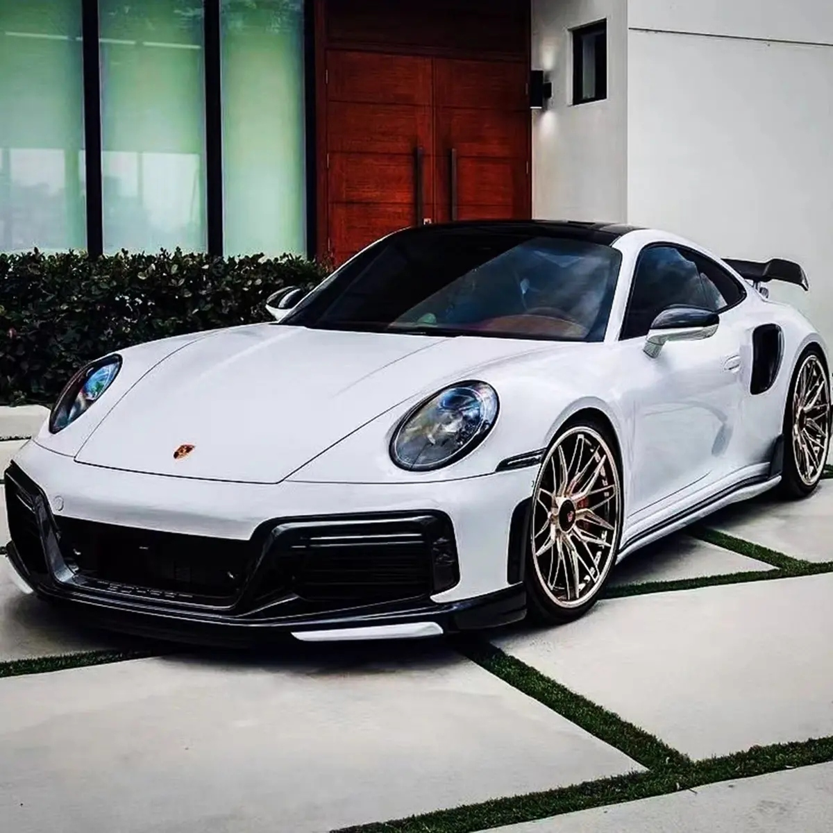 Gt Streetr Dry Carbon Fiber Full Body Kit For Porsche 911 992 Turbo / Turbo S 2021+ 1