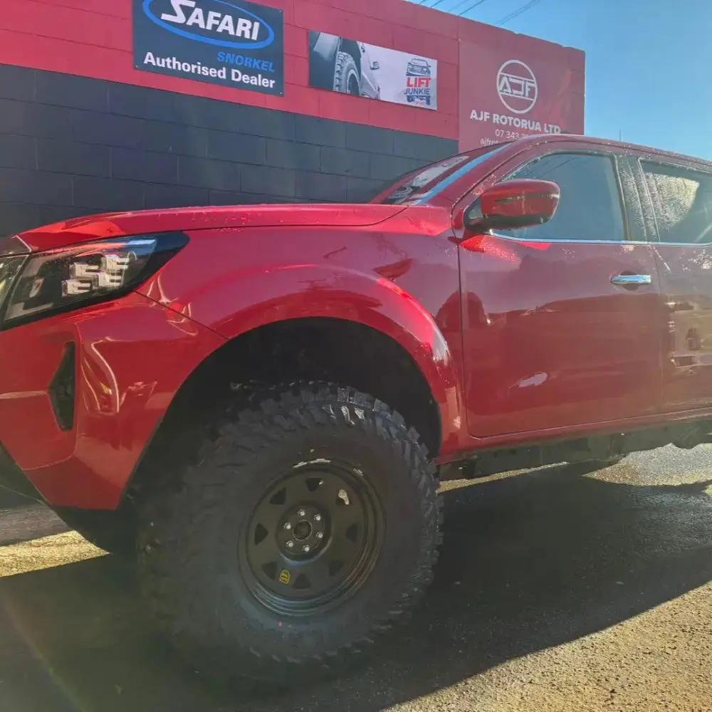 Nissan Navara D23 / Frontier / Np300 2015+ Body Lift Kit 1
