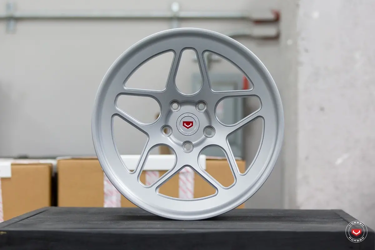 Vossen Forged Lc Series Lc-104 1