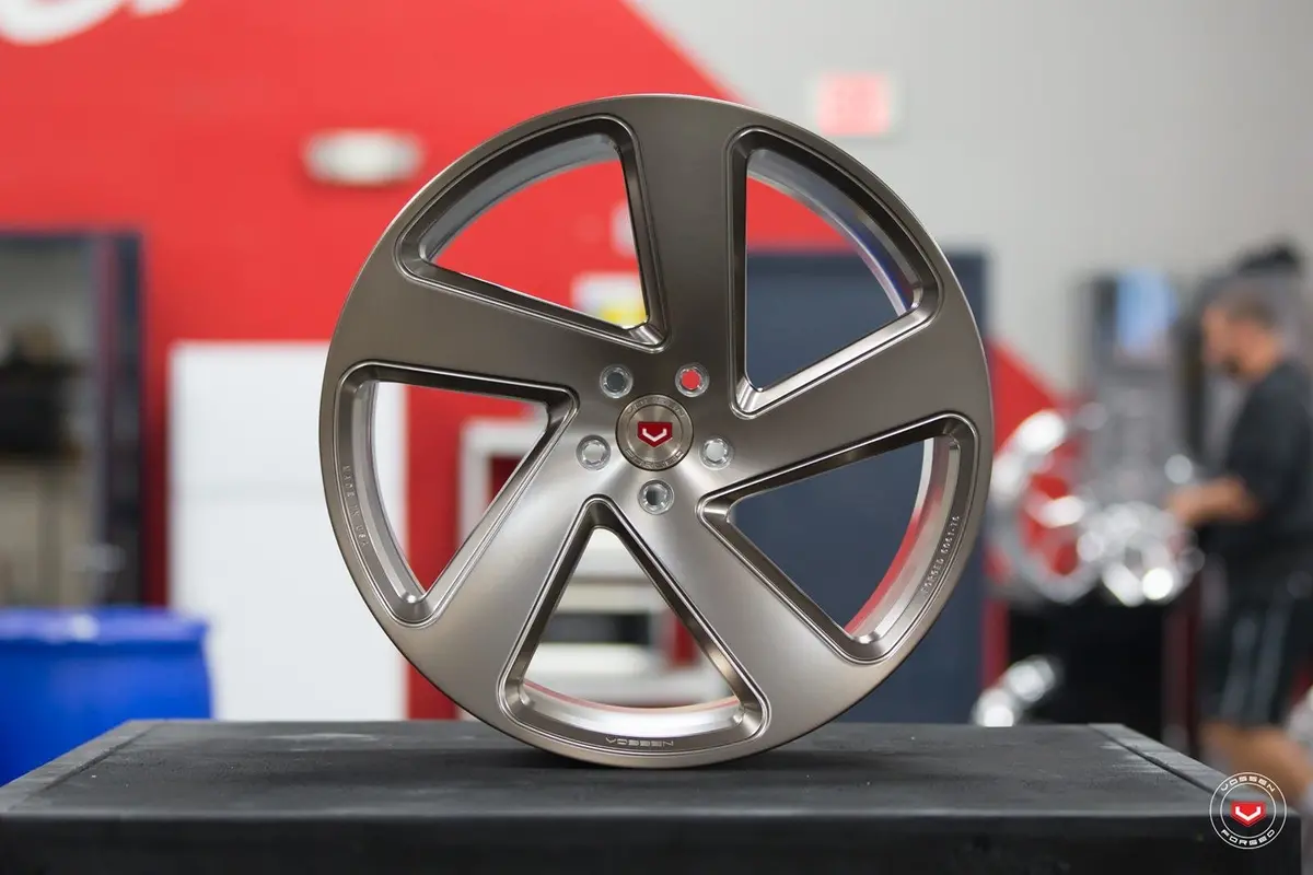 Vossen Forged Cg Series: Cg-210T 1
