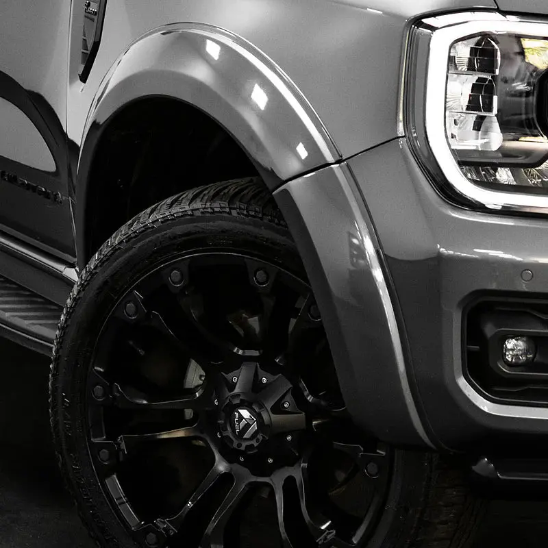 Ranger 2023- Stylish Flares Wildtrack Grey 1