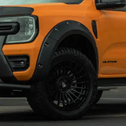 Ranger 2023- Sport Flares Matte Black 1