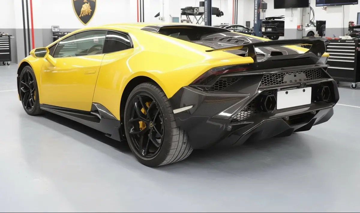 Dry Carbon Fiber Tecnica Conversion Body Kit For Lamborghini Huracan Lp580 / Lp610 / Evo / Performante 2