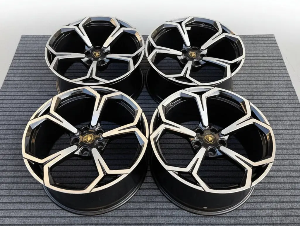 (Demo Car Wheels) 22" Lamborghini Urus Oe Nath Forged Wheels 1