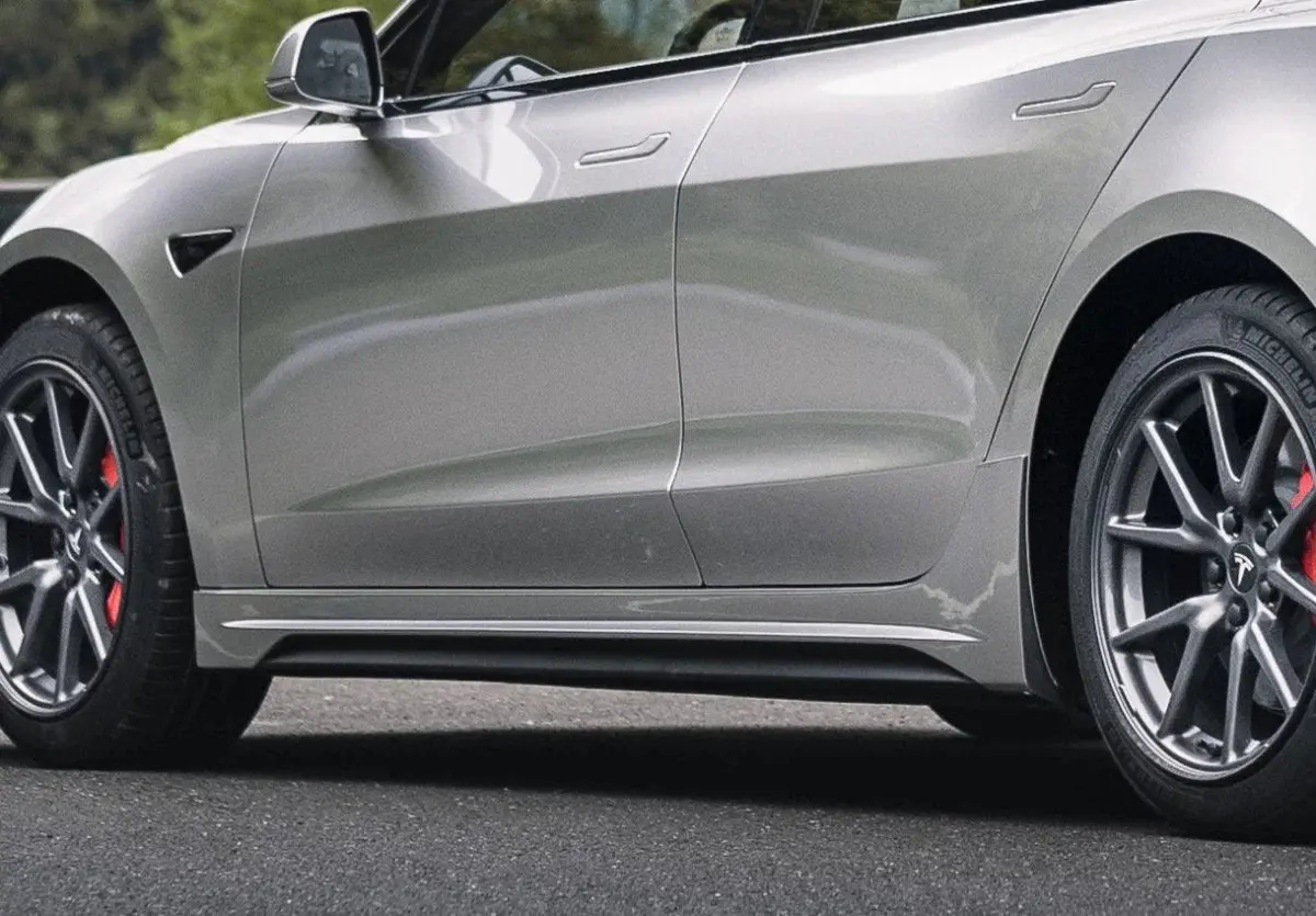 Robot Craftsman Hacker Side Skirts For Tesla Model 3 1