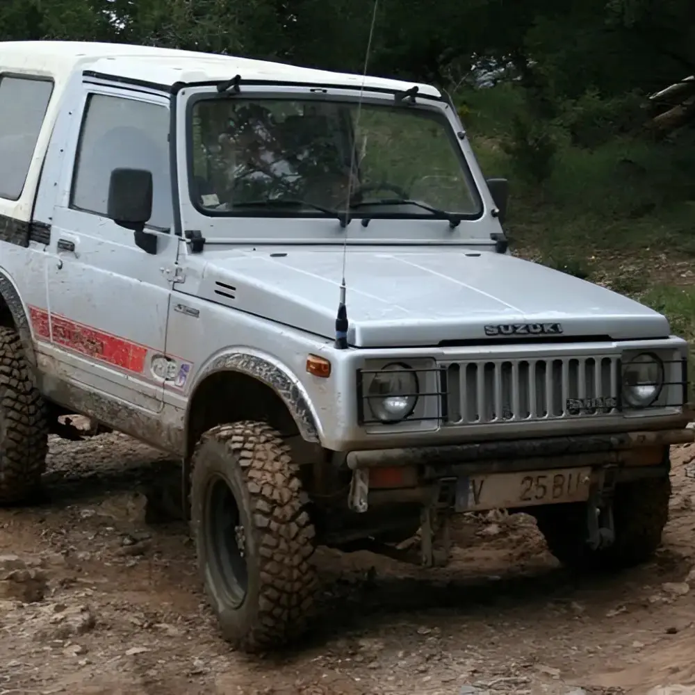 Suzuki Samurai / Sj413 / Sierra / Sj410 Body Lift Kit 1