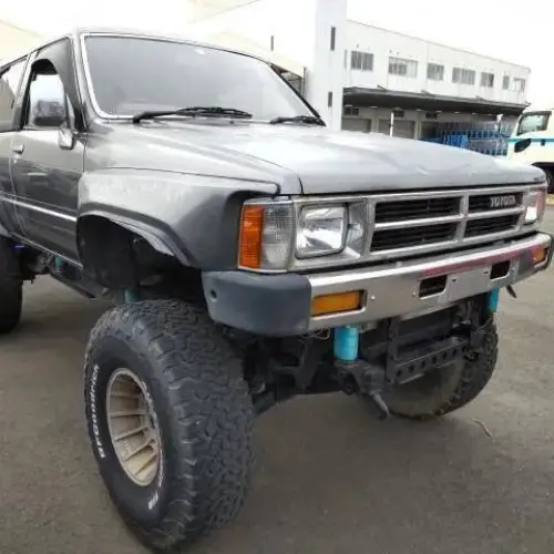 Toyota Hilux Surf / 4 Runner 1984-1989 | Body Lift Kit 1